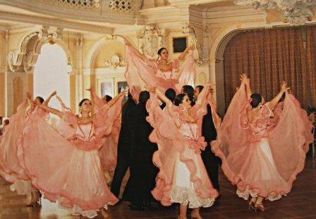 Mistrovstv R plesov choreografie, Formace 'Na krsnm modrm Dunaji' 1.5.2006, Chrudim,-foto